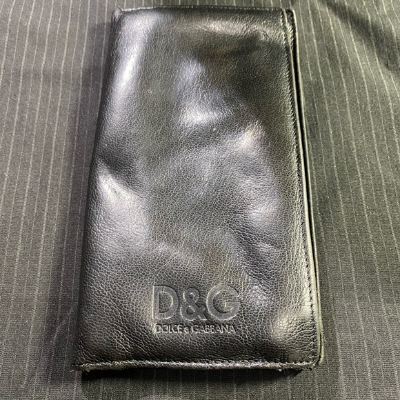 Pre-owned Vintage Dolce & Gabbana long black leather wallet - Picture 1 of 14